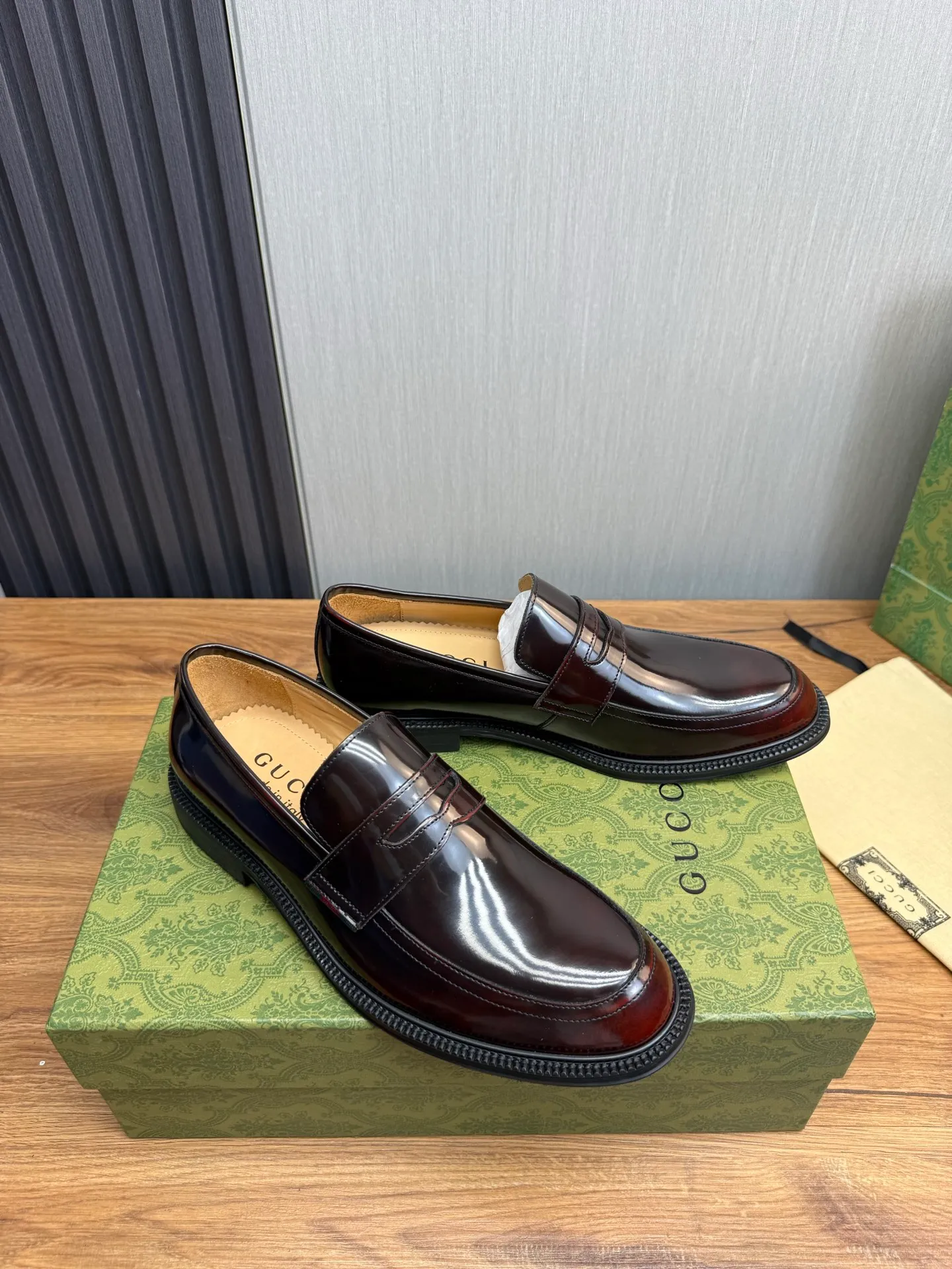 Factory price 520💰 ＧＵＣＩＩ Men's business casual leather shoes, luxurious and noble👞All imported original brand leather, just to create a more comfortable wearing experience, upper: original cowhide ➕Imported full cow lining, original outsole ✔️36-45 (45 non-returnable)
